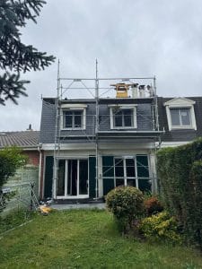 Rénovation complète de toiture par Renov & Vous